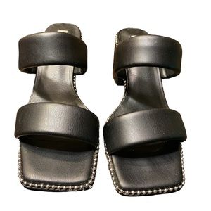 Black Steve Madden chunk heel size 10 women